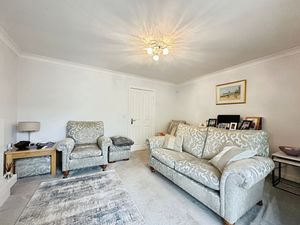 Lounge- click for photo gallery